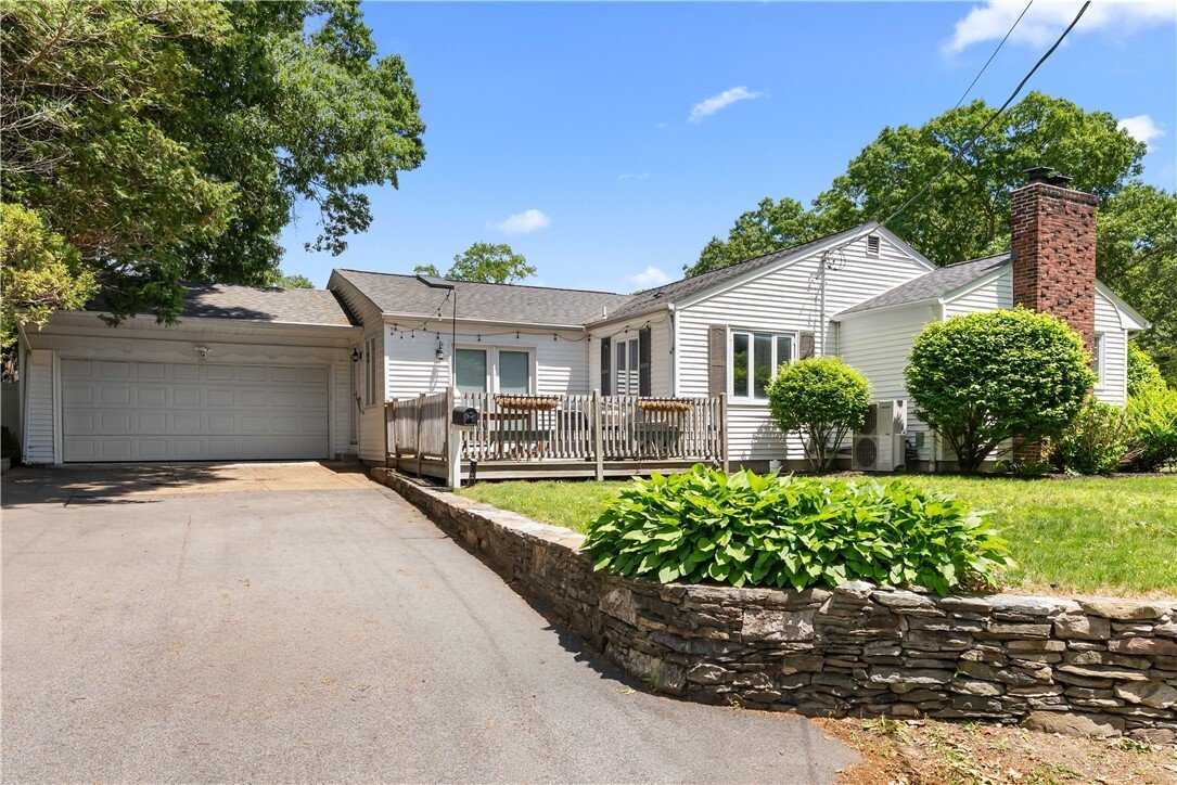 House in Warwick, Rhode Island, United States 4 - 18108323