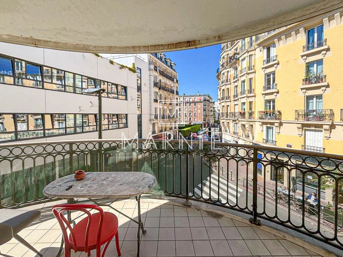 Apartment in Hôtel de Ville-Planchette, Levallois-Perret, France 1 - 18108554