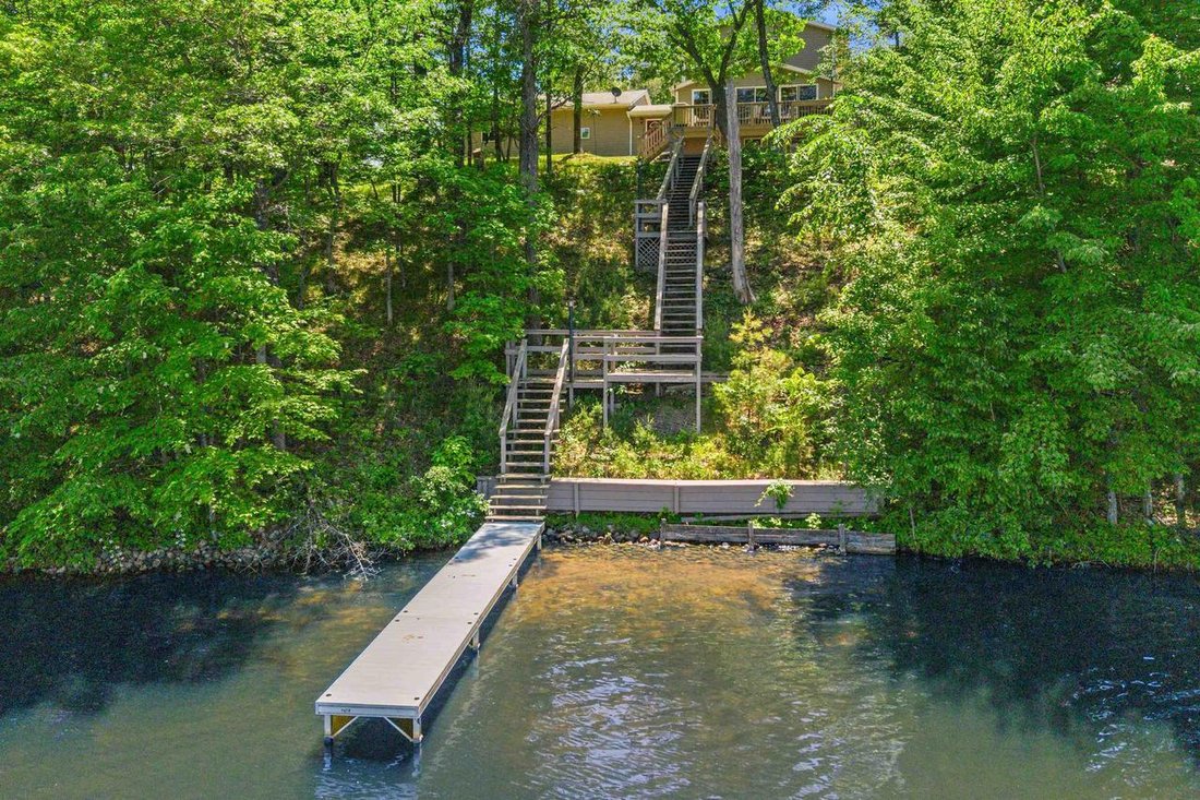 House in Nekoosa, Wisconsin, United States 4 - 18108397