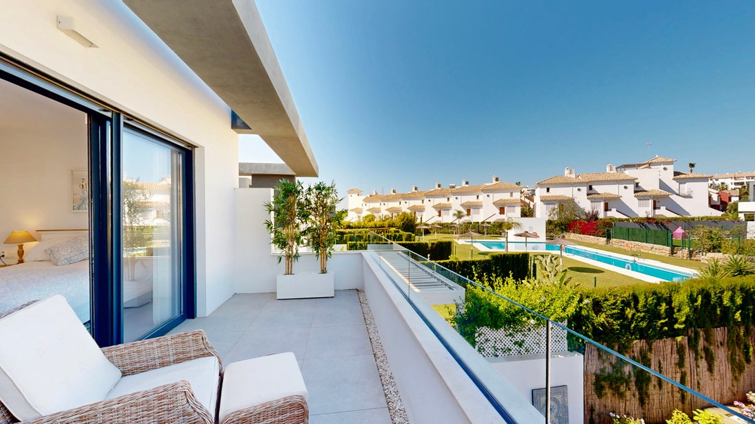 Townhouse in Estepona, Andalusia, Spain 2 - 18108990