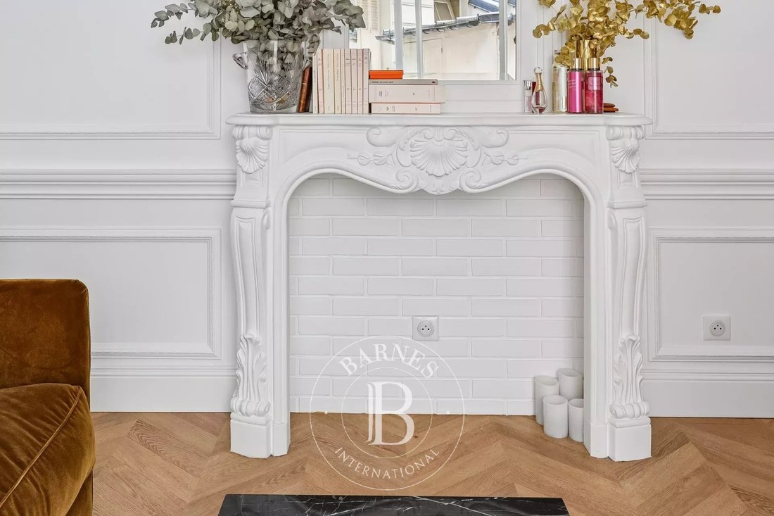 Apartment in Gros Caillou, Paris 7e Arrondissement, Paris 2 - 18109046