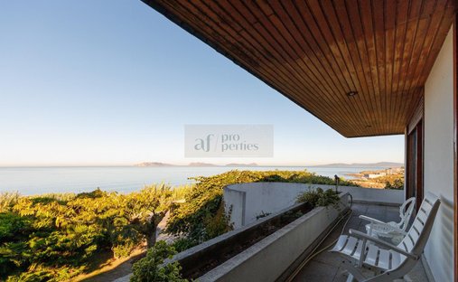 Chalet in Saians, Vigo, Spain 1