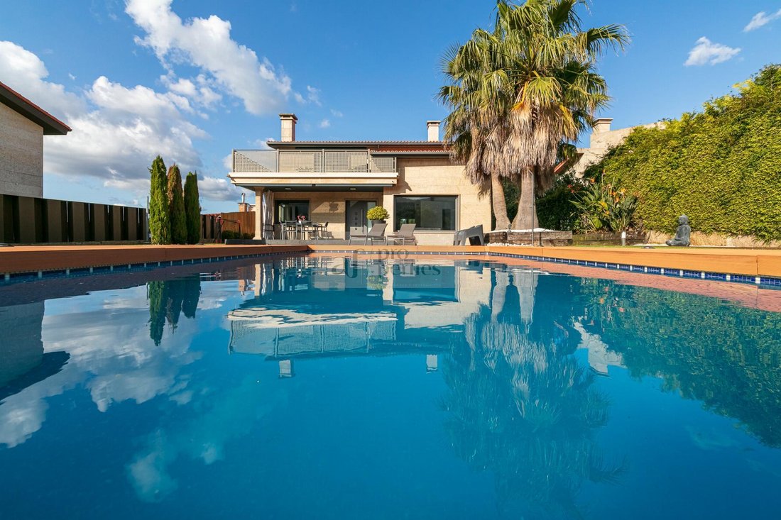 Chalet a Santa Cristina da Ramallosa, Baiona, Spagna 1 - 15617752