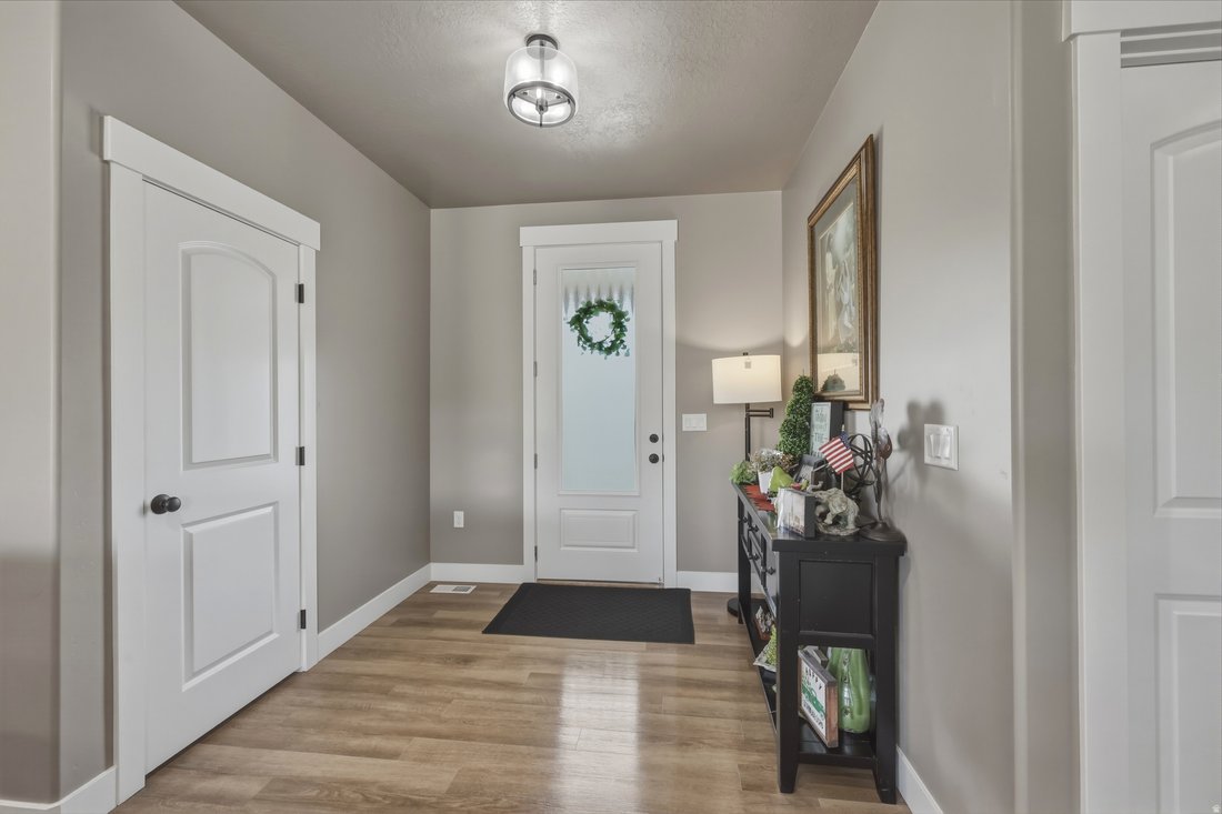 House in Fairview, Utah, United States 3 - 18108928