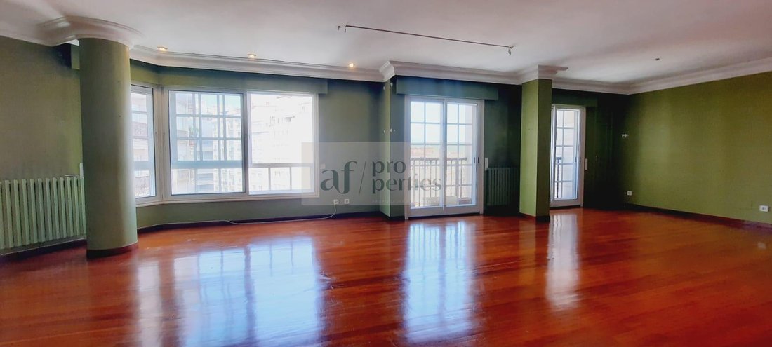 Apartment in Vigo (District), Vigo, Spain 4 - 15815019