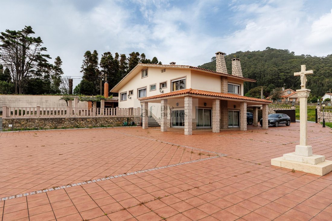 Chalet in Camposancos, A Guarda, Spain 1 - 17795423