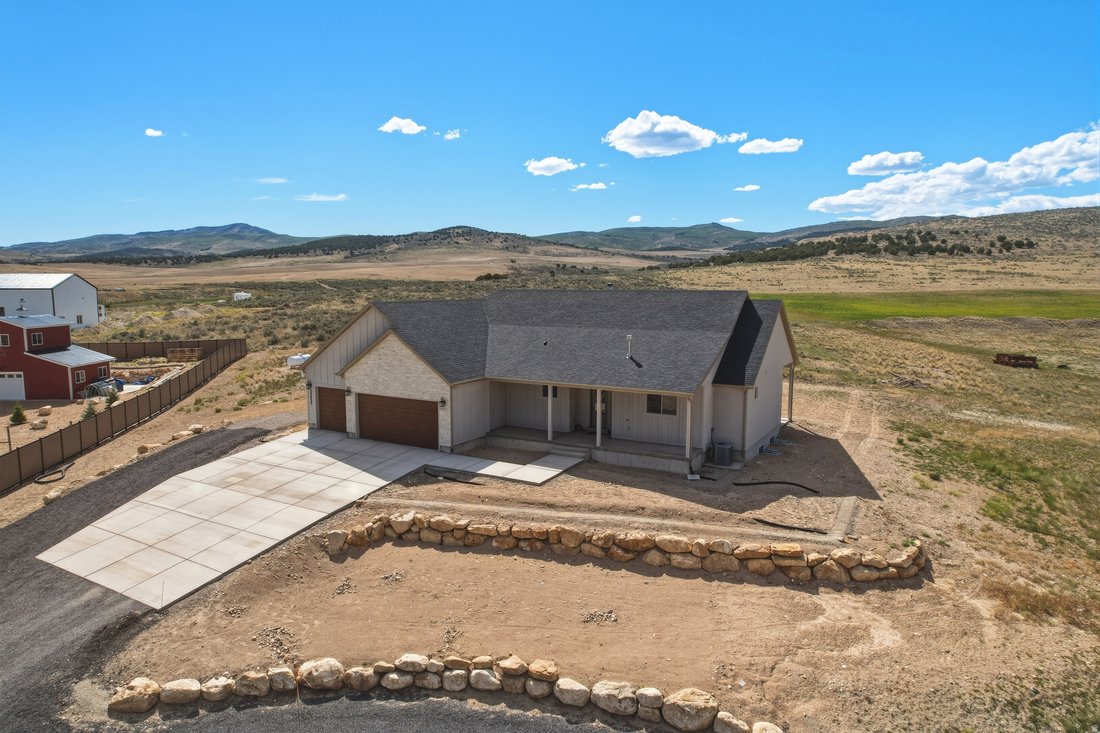 House in Fairview, Utah, United States 2 - 18108928