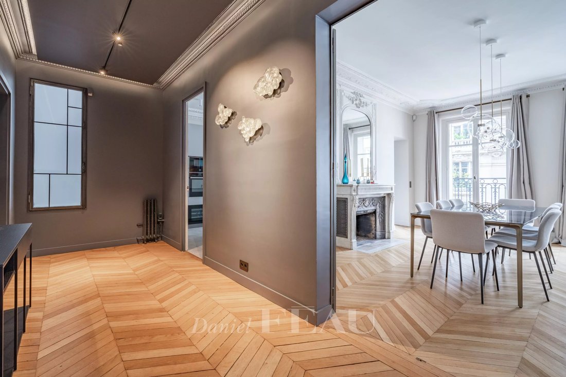 Apartment in Muette Nord, Paris 16e Arrondissement, Paris 5 - 18109039