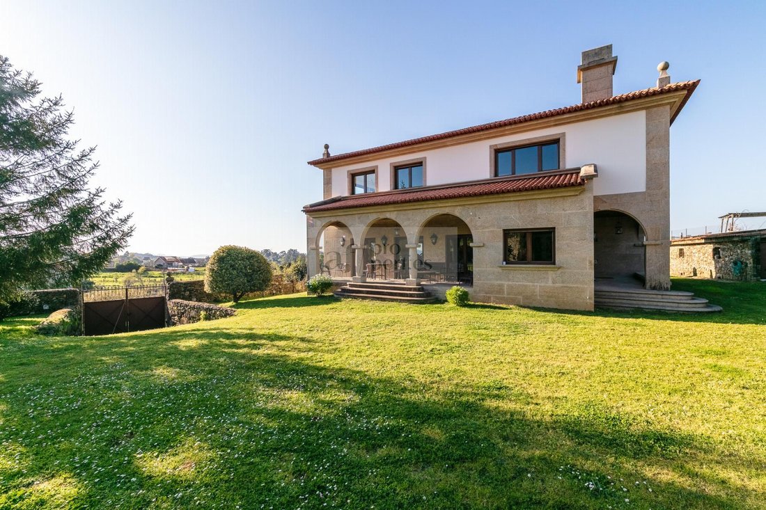Chalet in Beade, Vigo, Spain 1 - 15374712