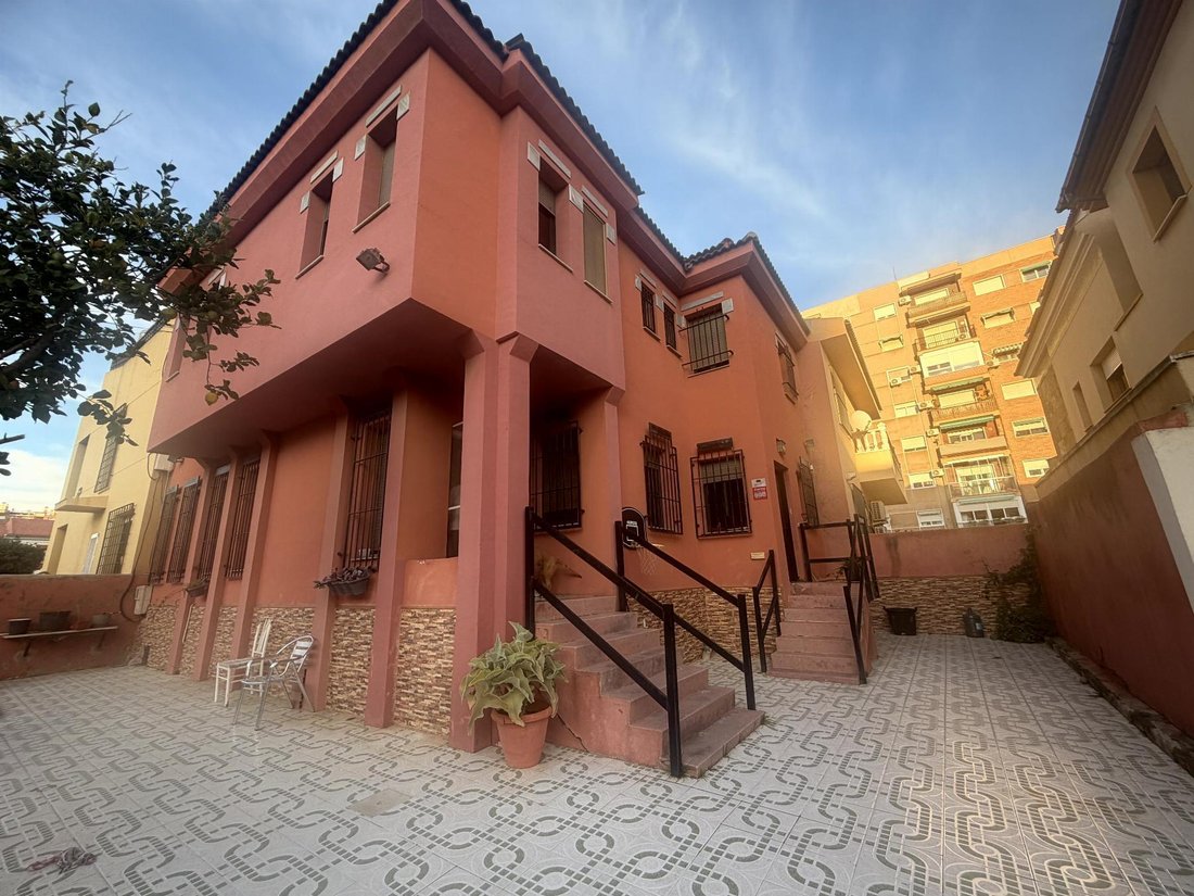 Chalet in Cartagena Casco, Cartagena, Spain 3 - 17015149