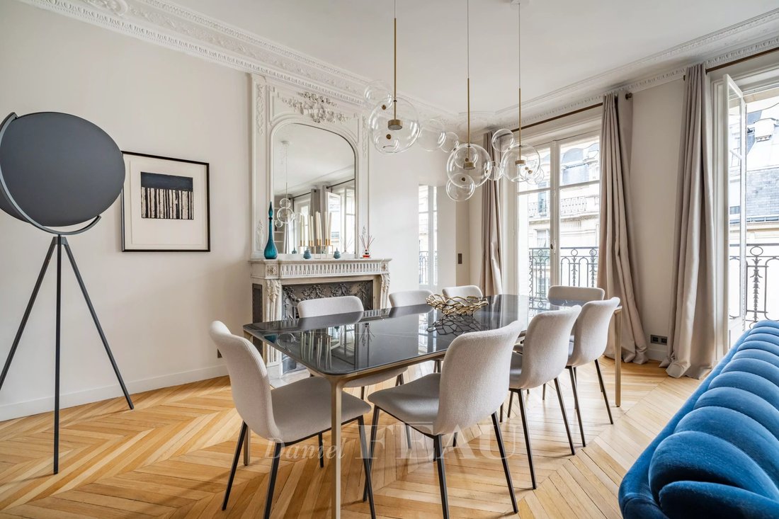 Apartment in Muette Nord, Paris 16e Arrondissement, Paris 1 - 18109039