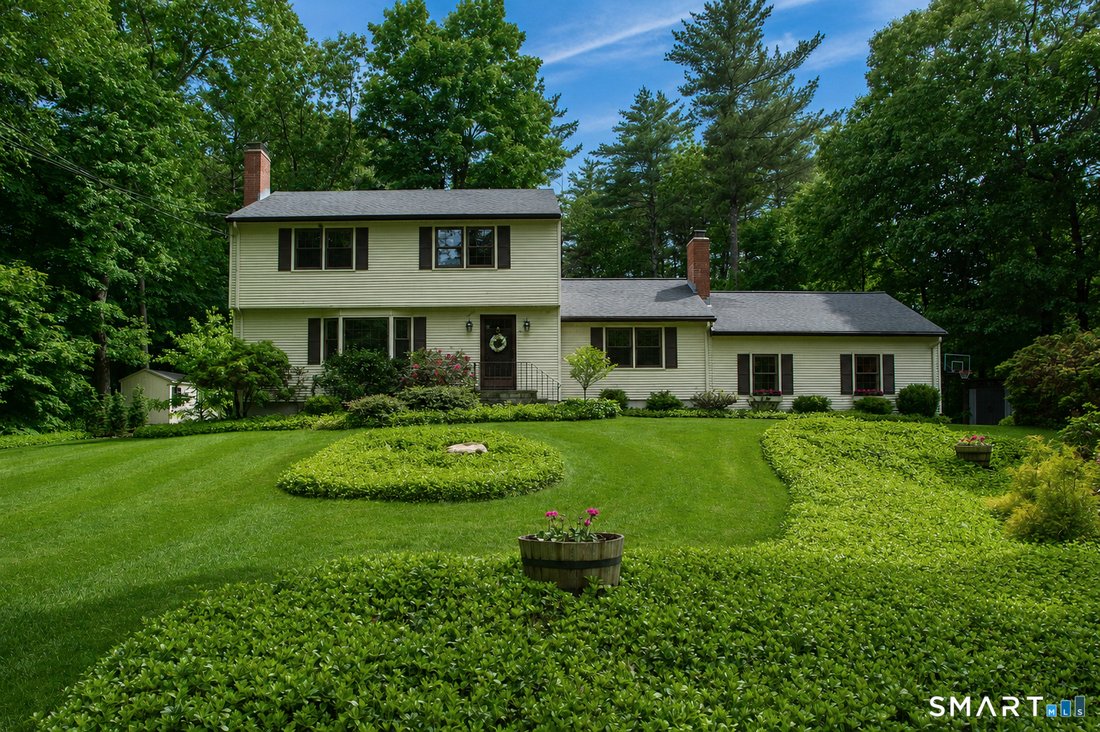 House in Simsbury, Connecticut, United States 1 - 18108892