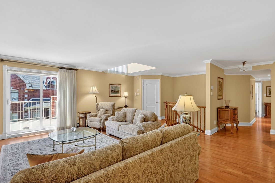Condominio a Dollard-des-Ormeaux, Québec, Canada 5 - 18108773