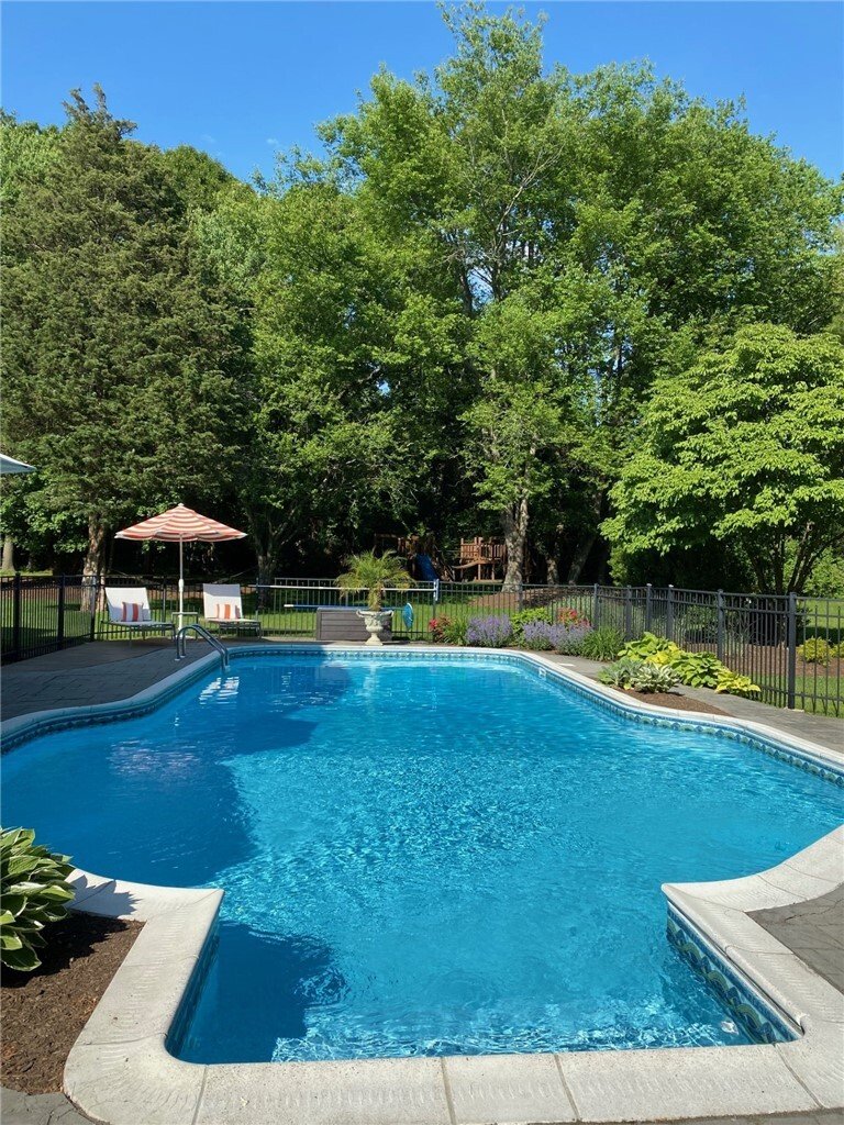 House in North Kingstown, Rhode Island, United States 4 - 18108891