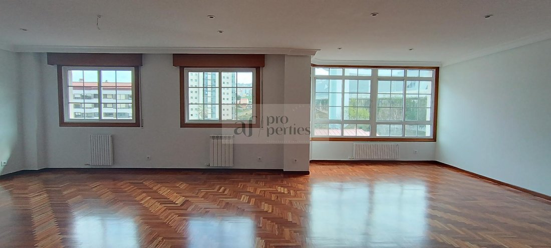 Apartment in Vigo (District), Vigo, Spain 3 - 13956458