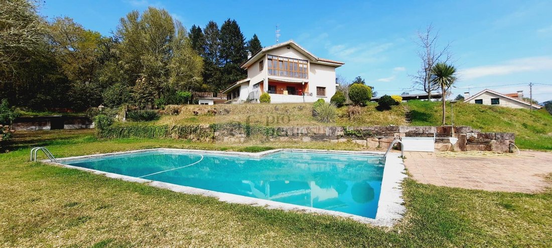 Chalet in Mondariz (District), Mondariz, Spain 1 - 11039021