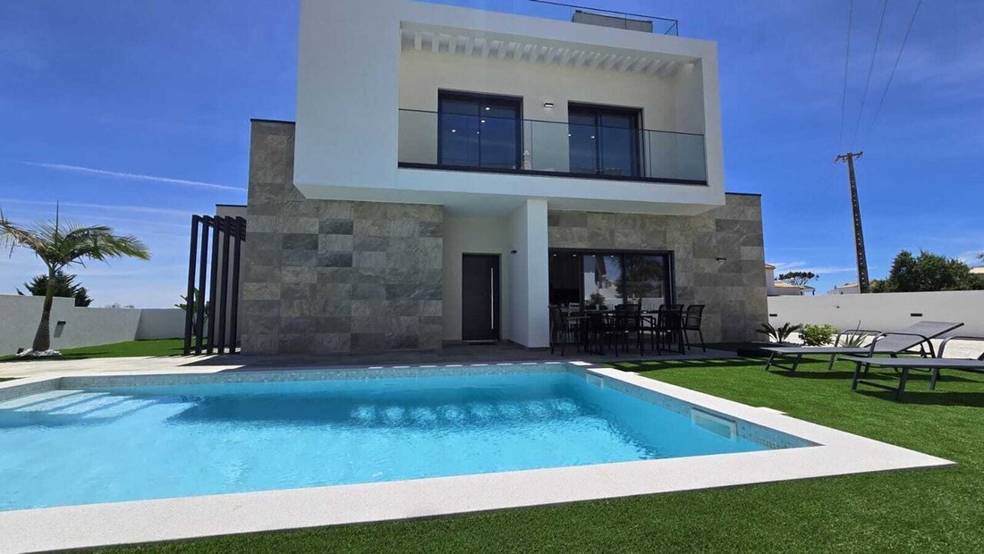 House in Armacao de Pera, Algarve, Portugal 3 - 16861165