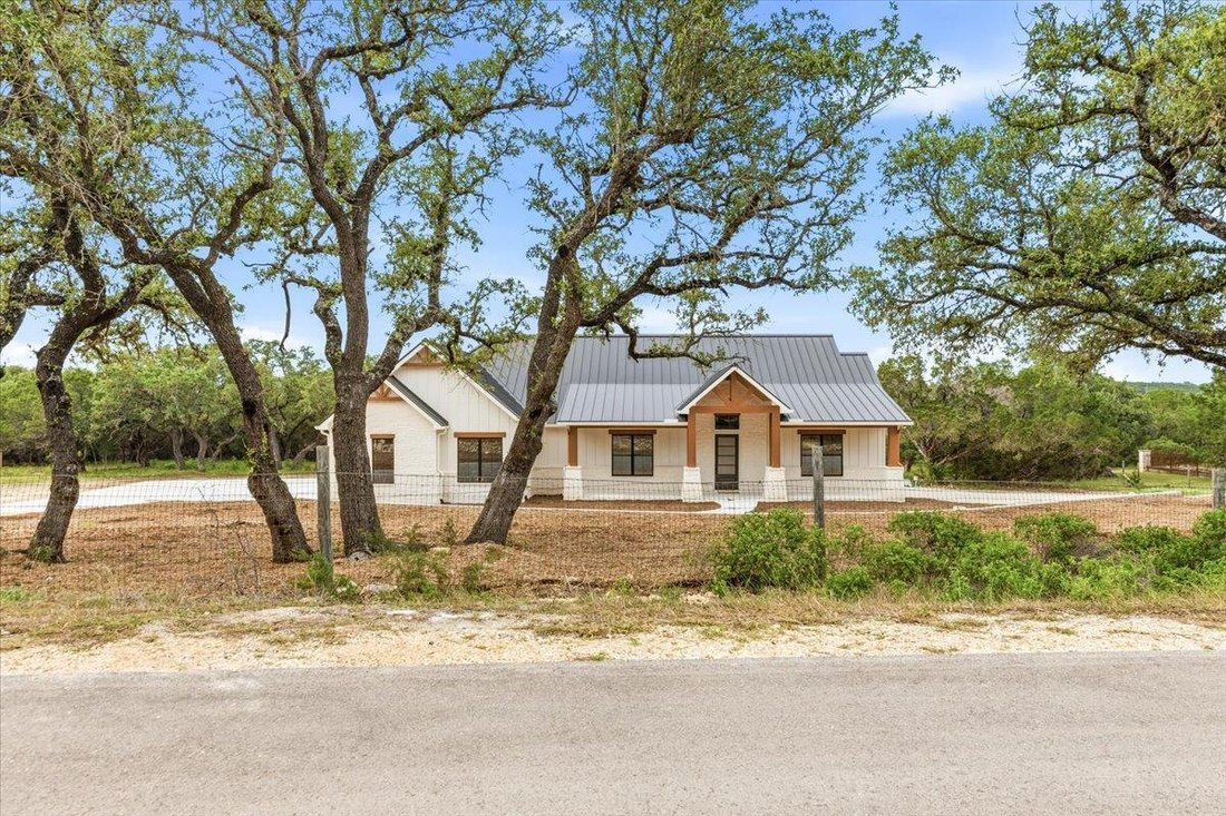 House in Canyon Lake, Texas, United States 1 - 18109130