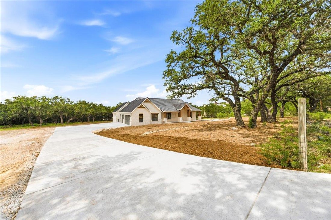 House in Canyon Lake, Texas, United States 3 - 18109130