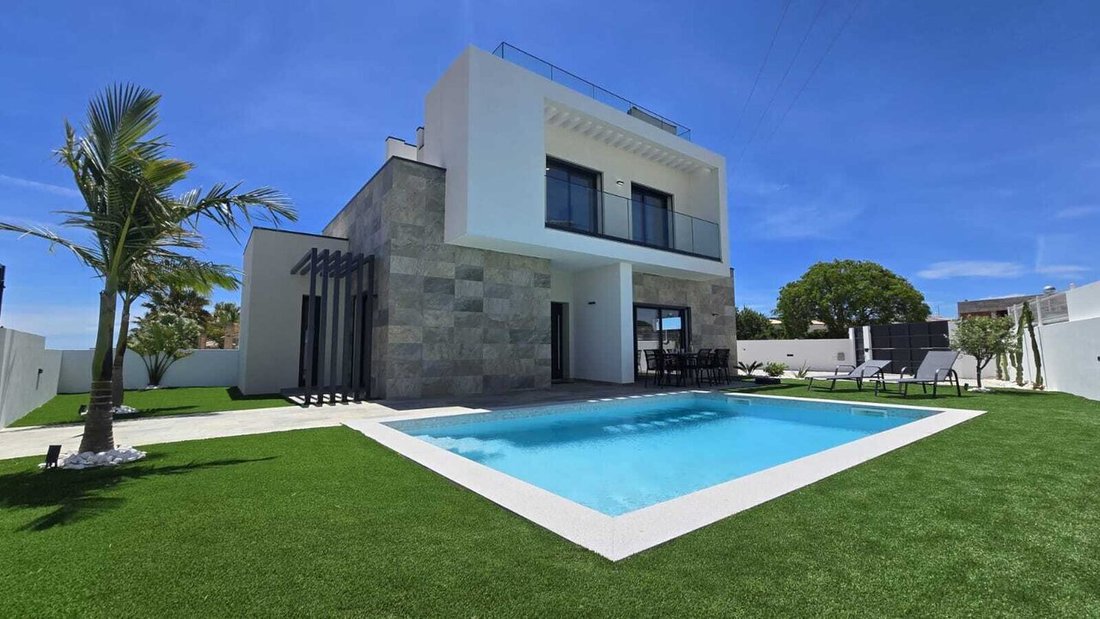 House in Armacao de Pera, Algarve, Portugal 1 - 16861165
