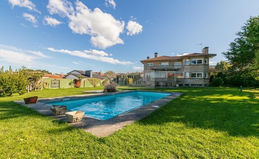 Chalet en Oia, Vigo, España 1