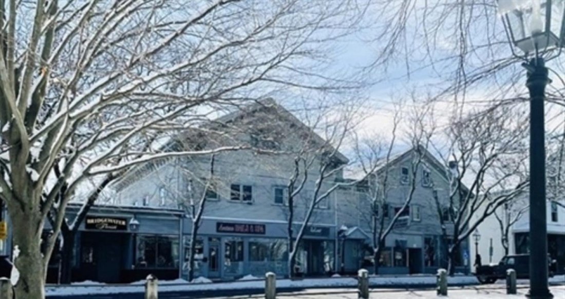 House in Bridgewater, Massachusetts, United States 1 - 18109022