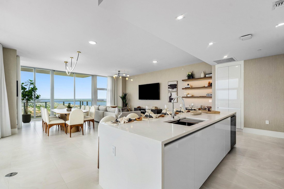 Condo in Lake Park, Florida, United States 4 - 18108952