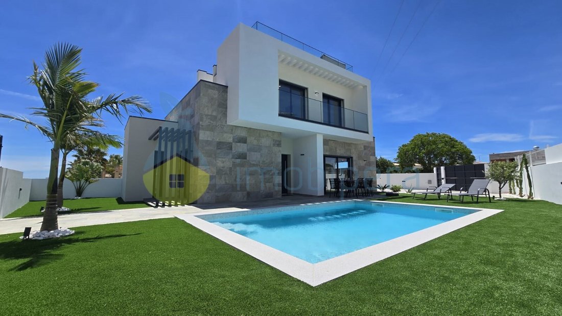 House in Armacao de Pera, Algarve, Portugal 1 - 16862453