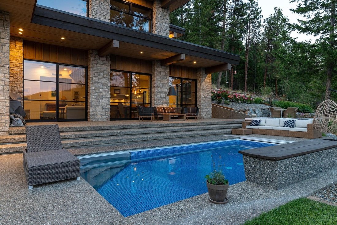 Farm Ranch in Vernon, British Columbia, Canada 3 - 14604123
