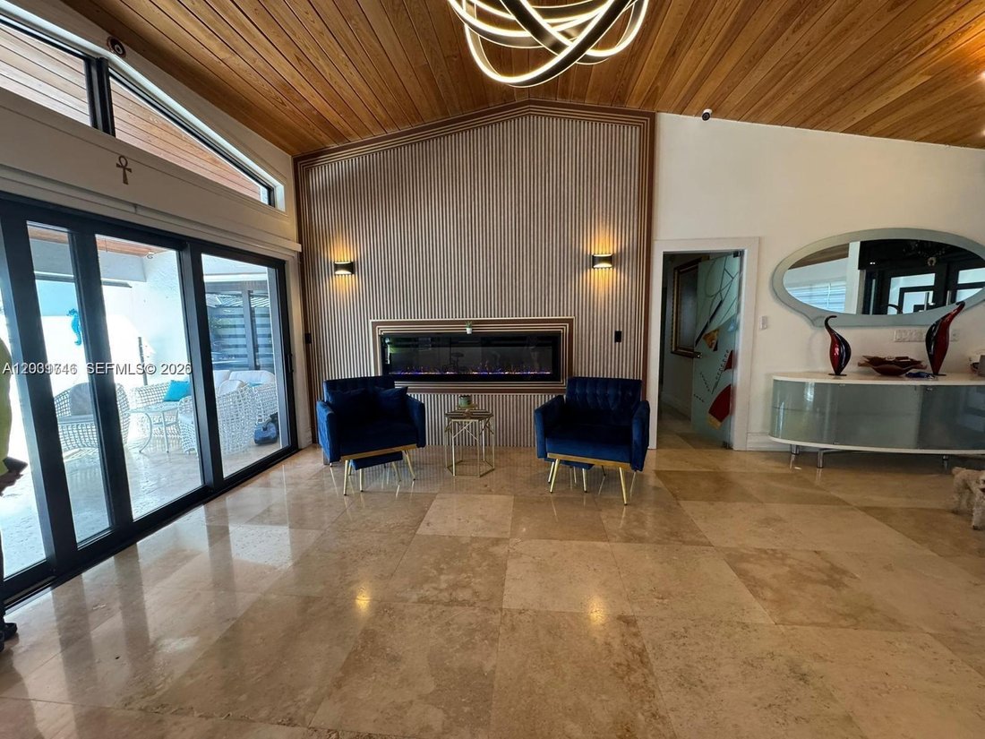 House in Miami, Florida, United States 4 - 18108970