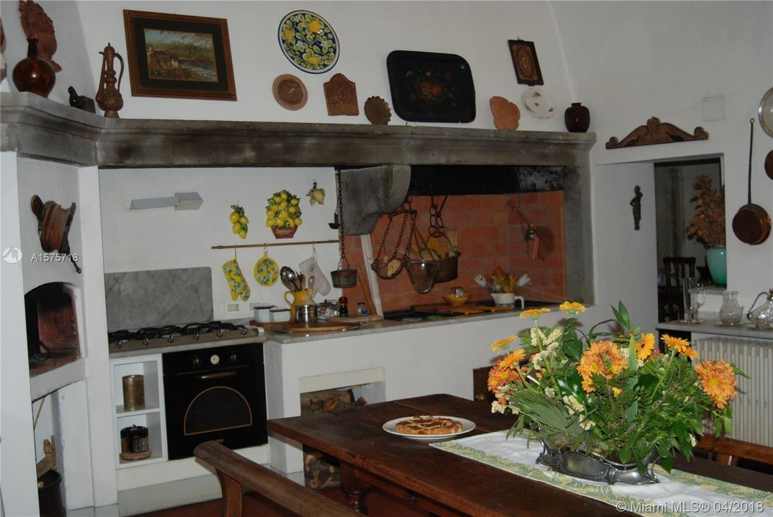 House in Don Bosco, Rome, Italy 2 - 16637477