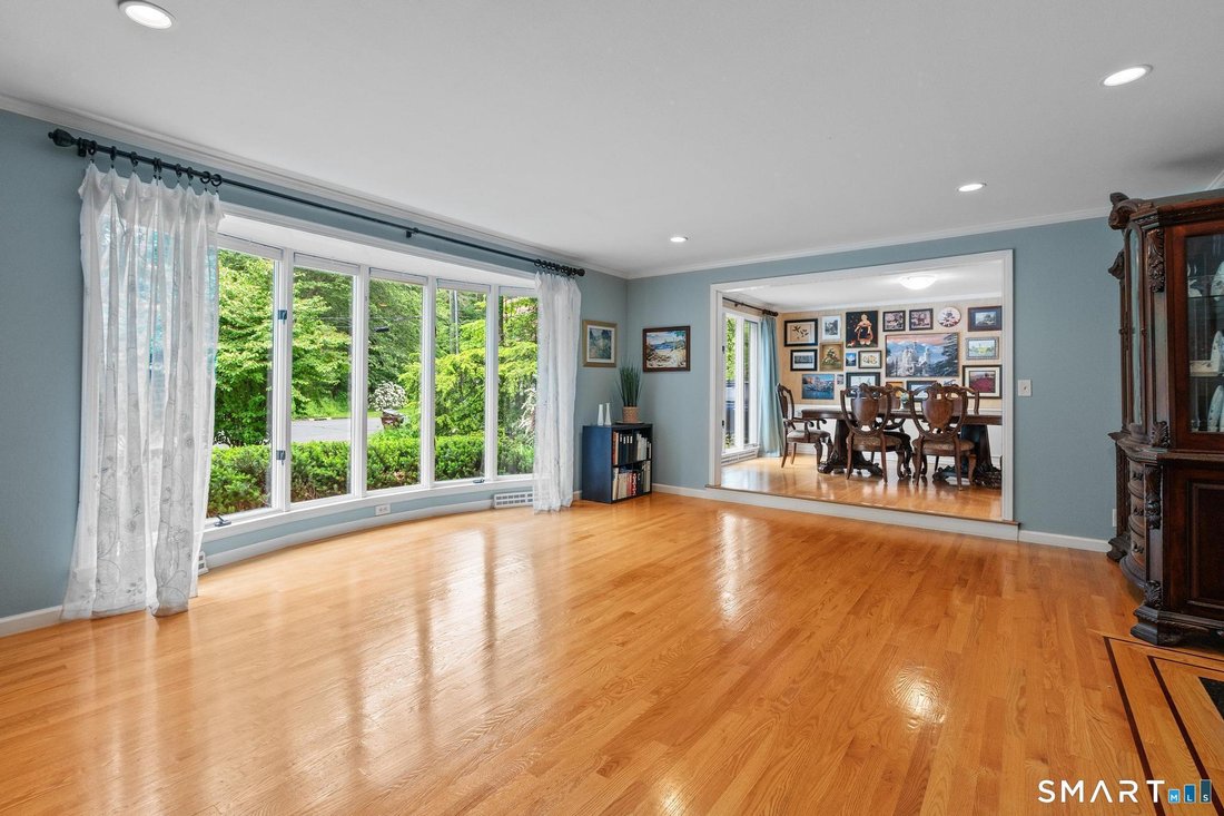 House in West Hartford, Connecticut, United States 3 - 18108896