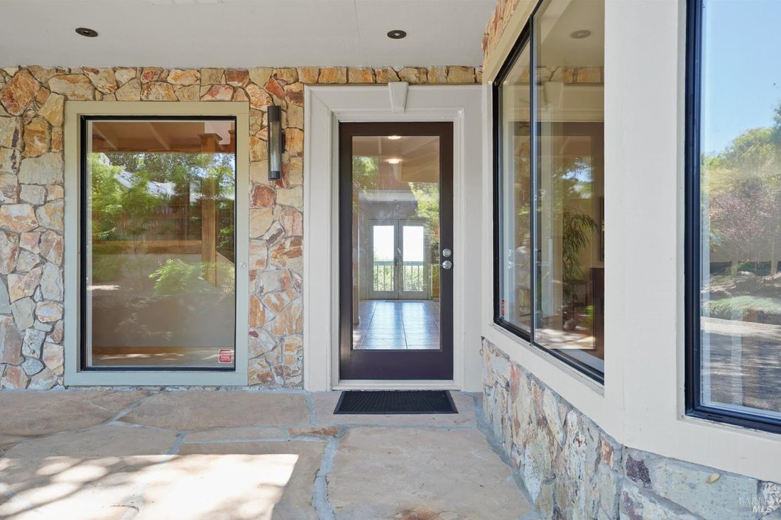 House in Petaluma, California, United States 4 - 18108889