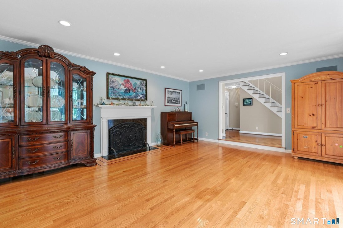 House in West Hartford, Connecticut, United States 4 - 18108896