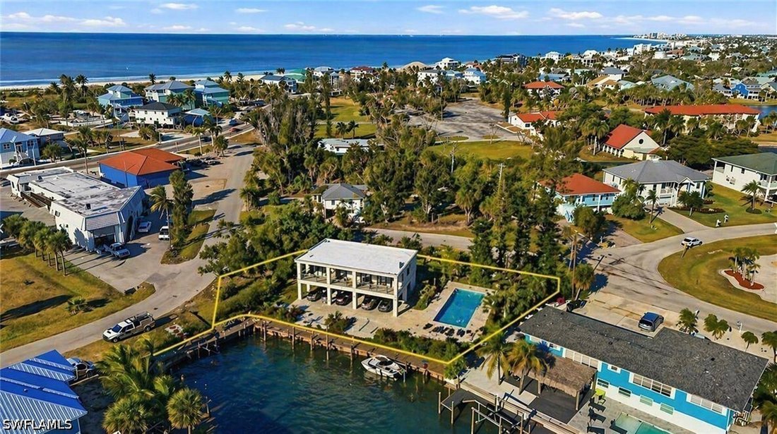 Fort Myers Beach, Florida, United States 3 - 17173961