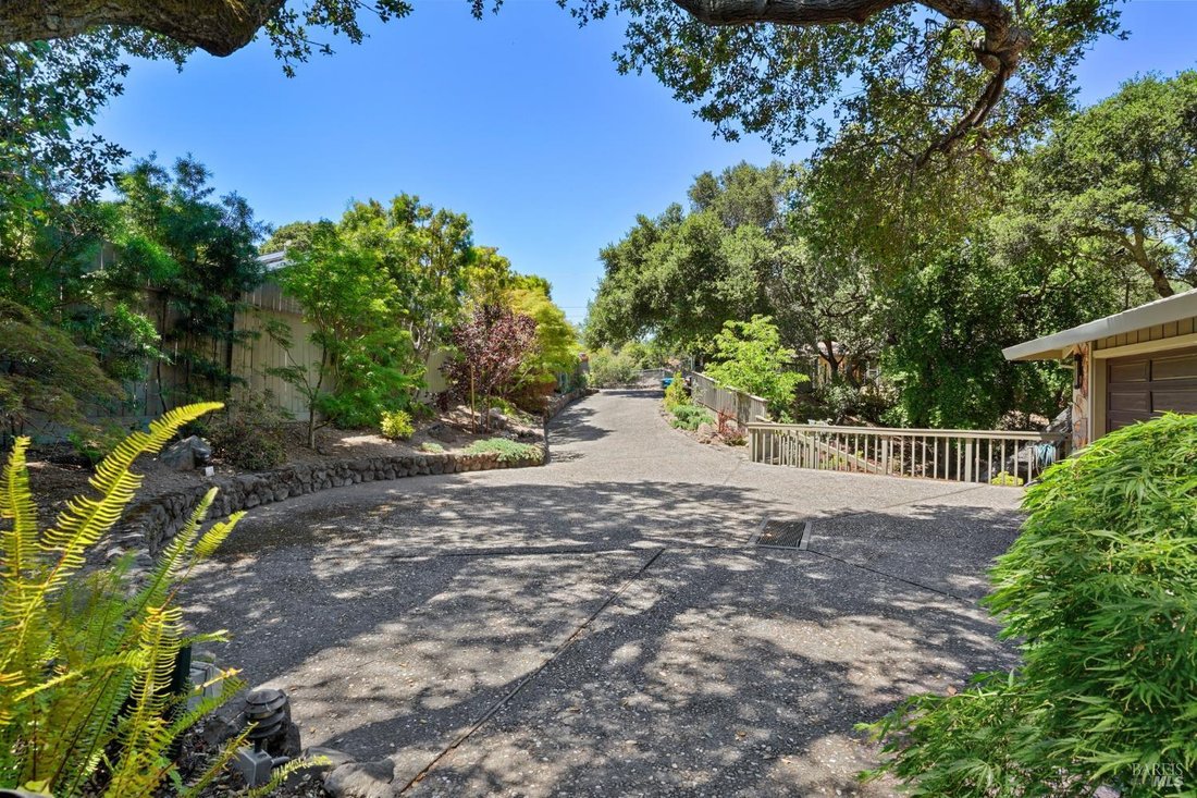 House in Petaluma, California, United States 2 - 18108889