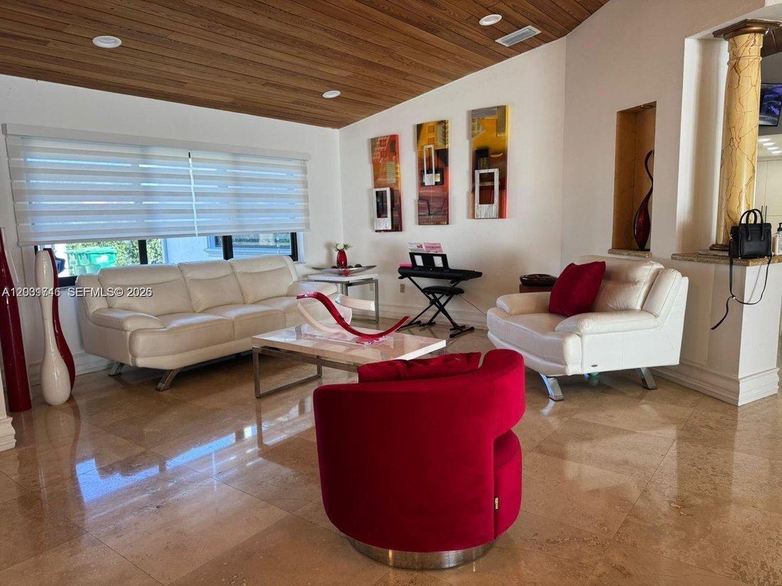 House in Miami, Florida, United States 2 - 18108970