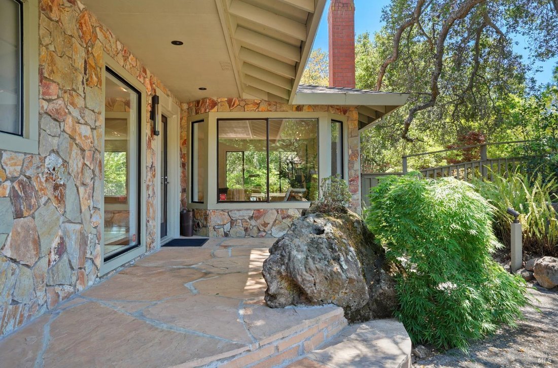 House in Petaluma, California, United States 3 - 18108889