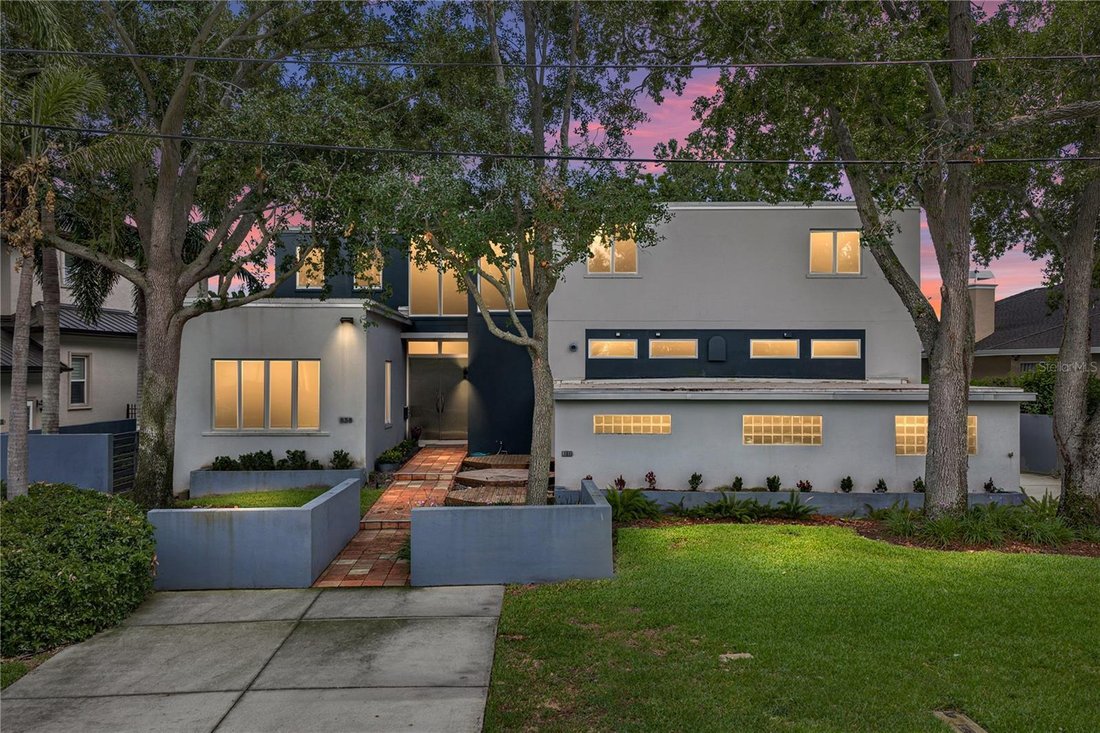 House in St. Petersburg, Florida, United States 1 - 17185745