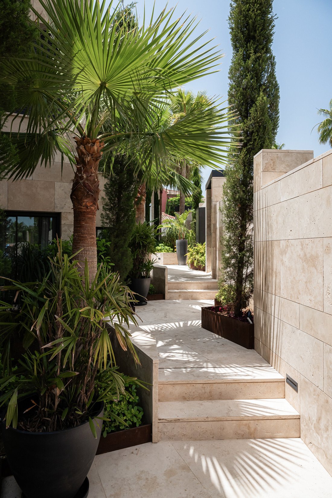 Apartment in La Quinta, Benahavis, Andalusia 4 - 18108752