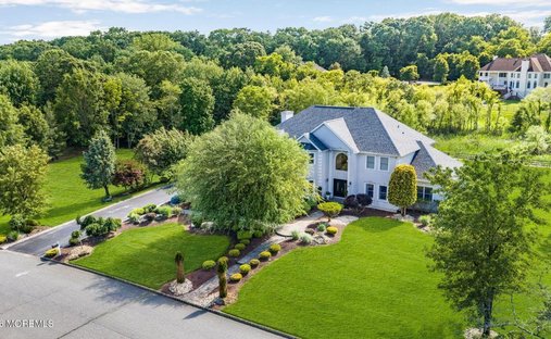 House in Marlboro Township, New Jersey, United States 1