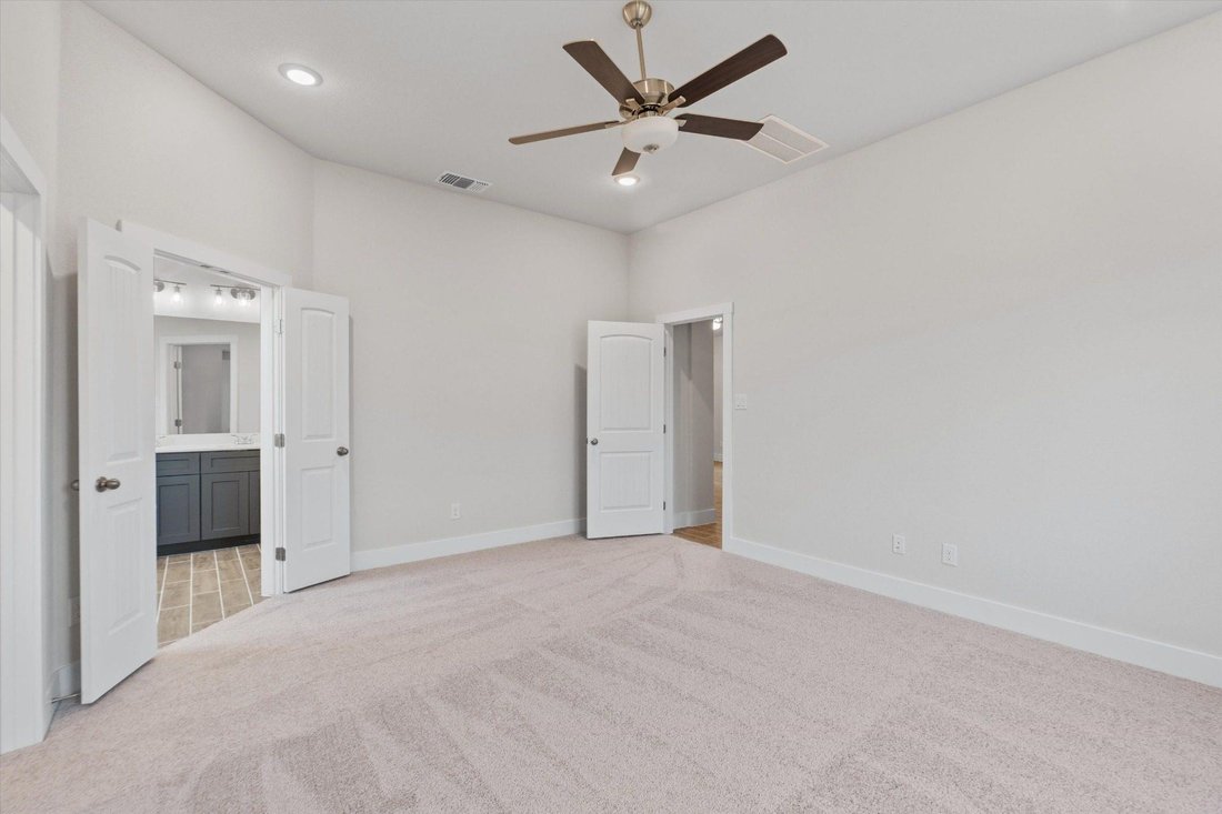 House in Pflugerville, Texas, United States 4 - 18109118