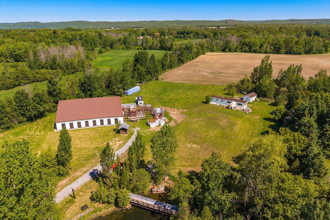 Land in Grenville, Quebec, Canada 4 - 18108763