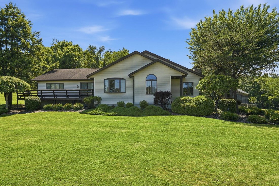 House in Woodsfield, Ohio, United States 1 - 18108622