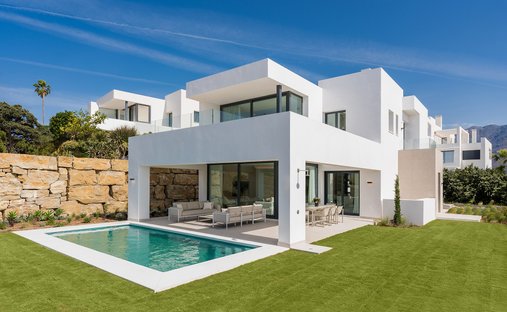 Villa in Estepona, Andalusia, Spain 1