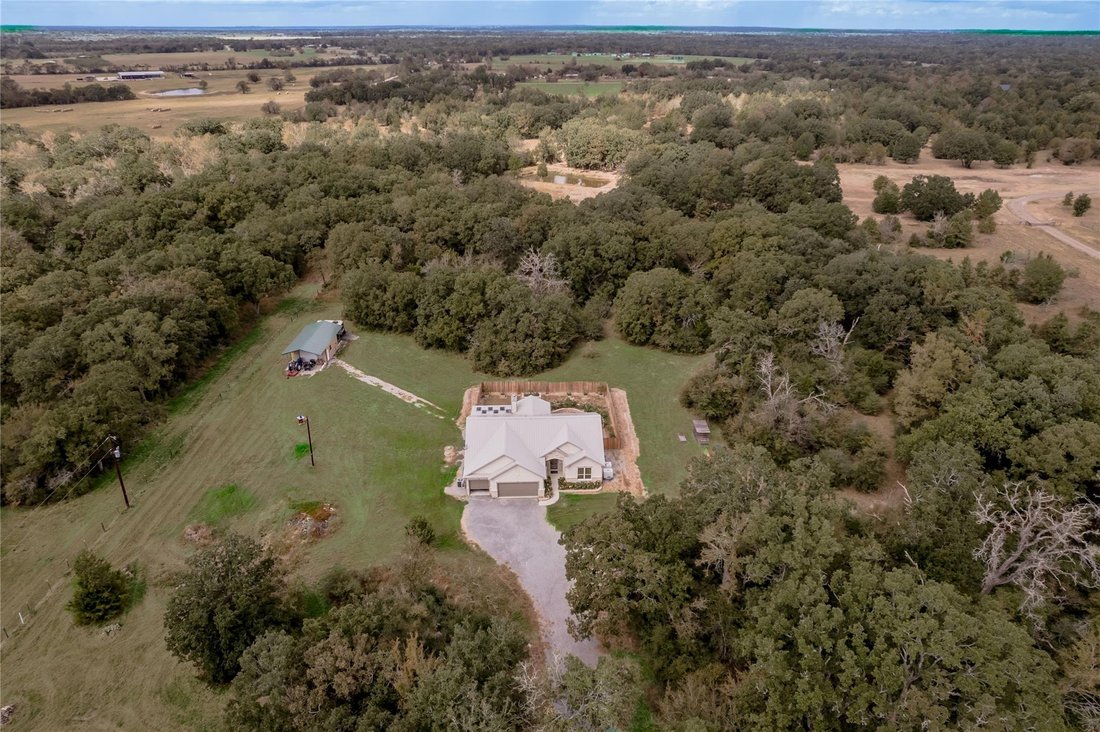 House in Midway, Texas, United States 3 - 18109649