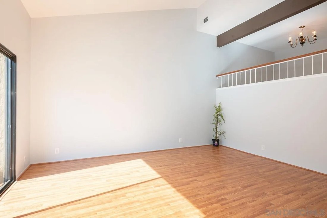 Townhouse in San Diego, California, United States 3 - 18109545