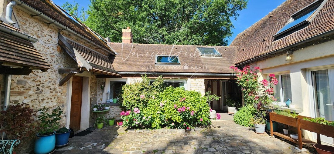 House in Le Val-Saint-Germain, Ile-de-France, France 3 - 18110045