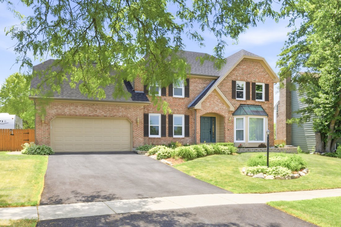 House in Cary, Illinois, United States 2 - 18109669