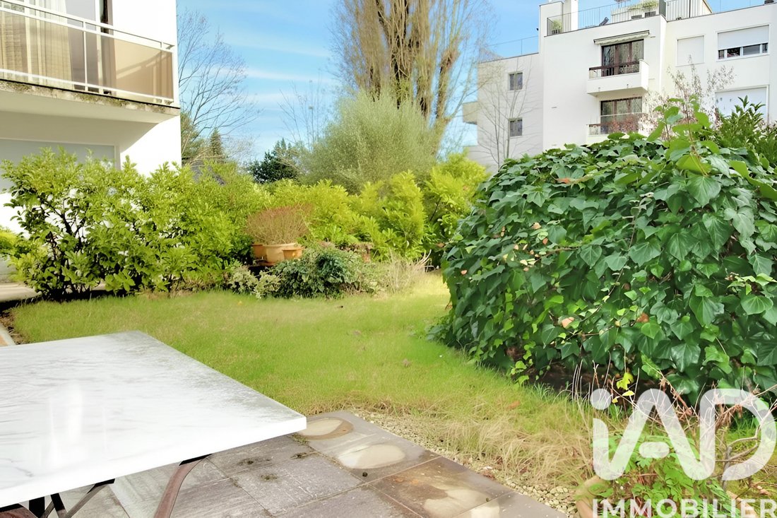 Apartment in Châtenay-Malabry, Ile-de-France, France 3 - 17096428